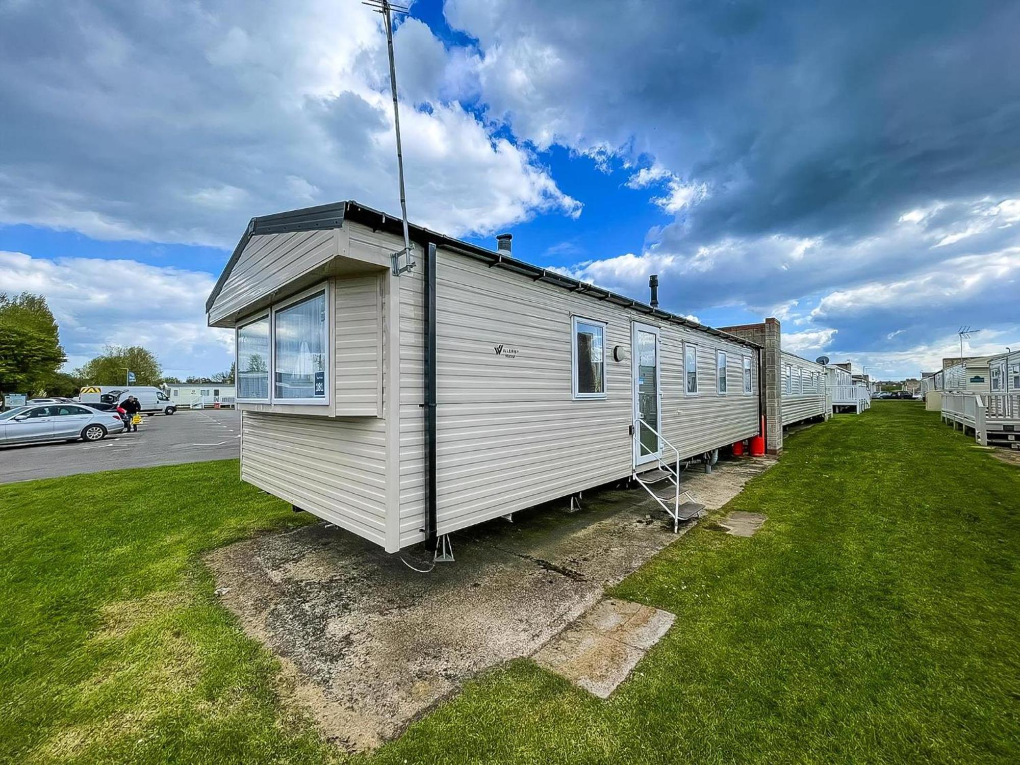 Great 6 Berth Caravan Nearby The Beach In Walton-On-The-Naze Ref 17181X מראה חיצוני תמונה